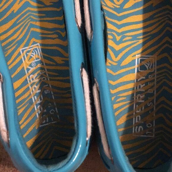 Sperry top slider - Picture 3 of 8